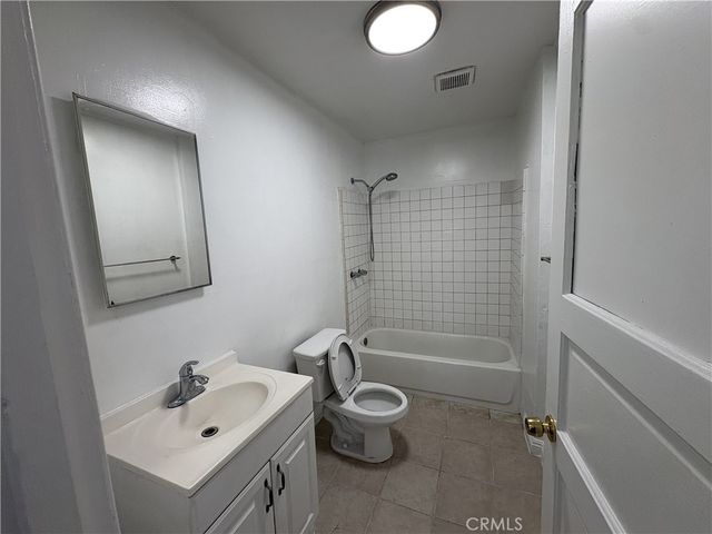 1644 S Wilton Pl 2, Los Angeles, CA 90019