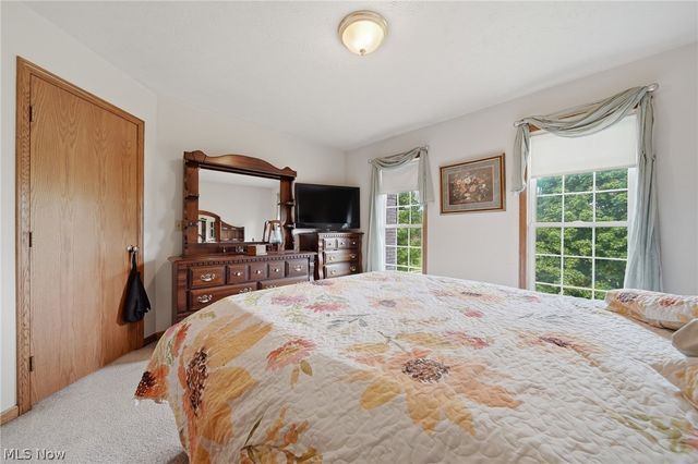 14716 Lawmont Street, North Lawrence, OH 44666