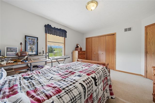 14716 Lawmont Street, North Lawrence, OH 44666