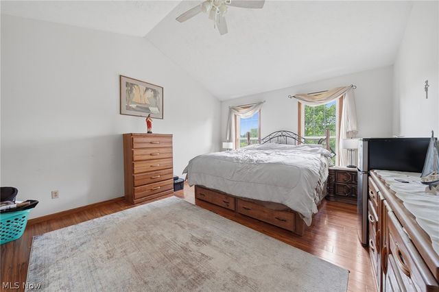 14716 Lawmont Street, North Lawrence, OH 44666