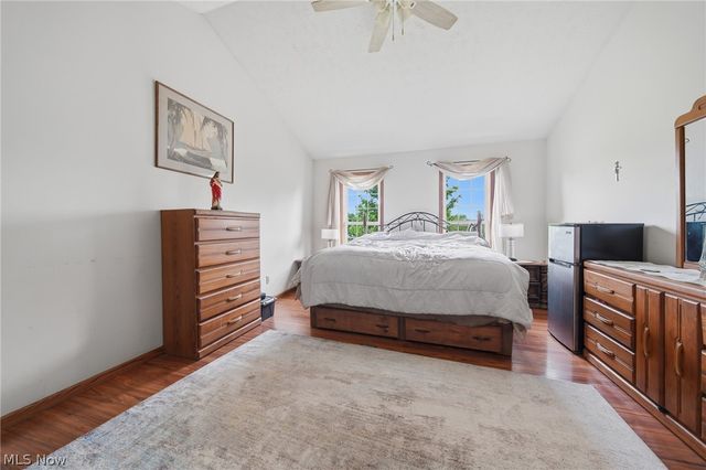 14716 Lawmont Street, North Lawrence, OH 44666
