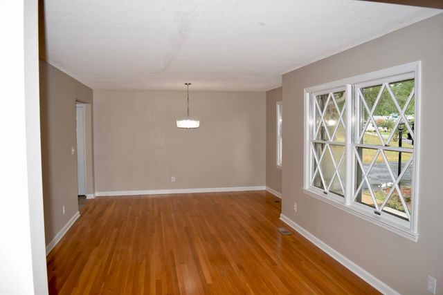 1324 Clearpoint Drive, Hixson, TN 37343