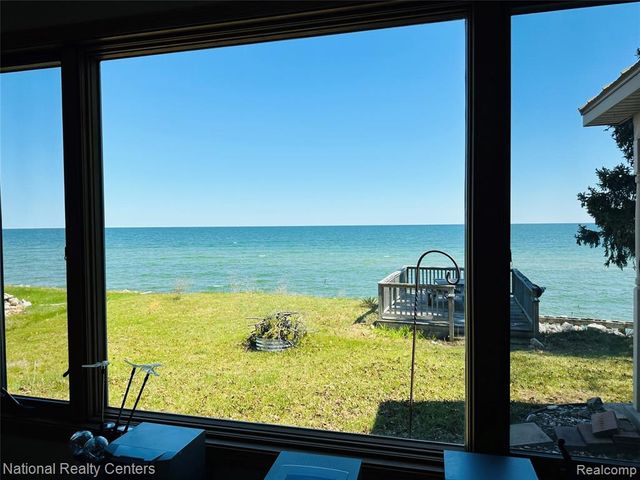 1390 N Us 23, East Tawas, MI 48730
