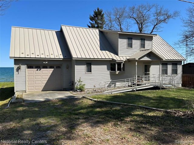 1390 N Us 23, East Tawas, MI 48730