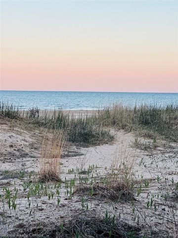 1390 N Us 23, East Tawas, MI 48730