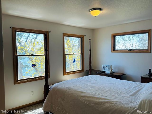 1390 N Us 23, East Tawas, MI 48730