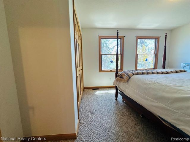 1390 N Us 23, East Tawas, MI 48730