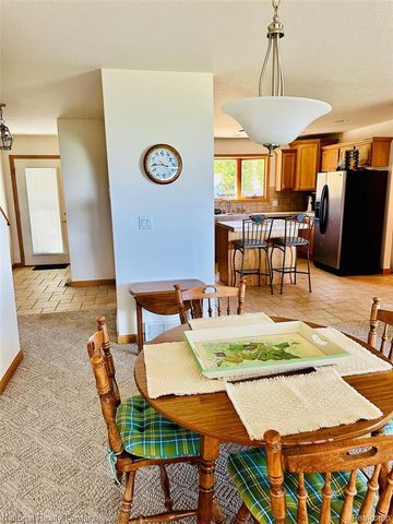 1390 N Us 23, East Tawas, MI 48730