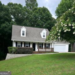 160 Williamsburg Way, Winder, GA 30680