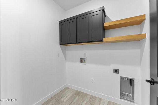 624 Paseo Del Agua Street, Horizon City, TX 79928