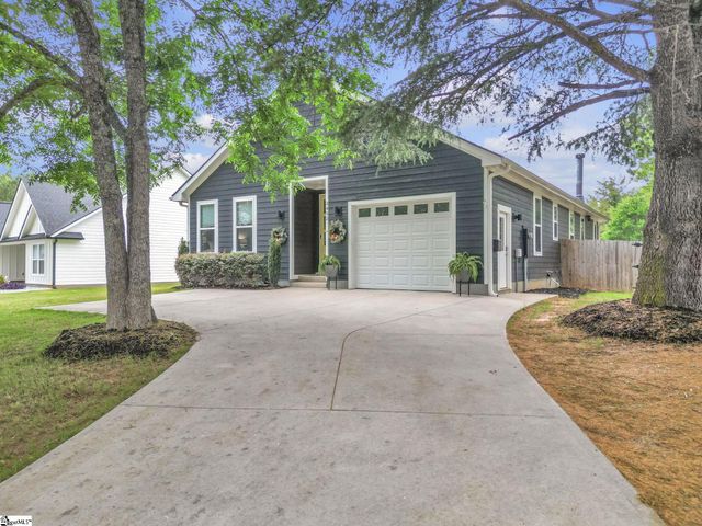 2452 Fews Bridge Road, Greer, SC 29651