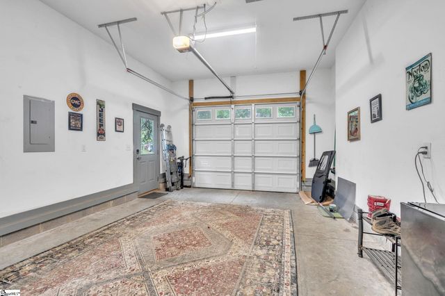 2452 Fews Bridge Road, Greer, SC 29651