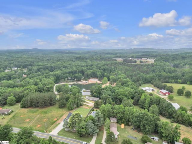 2452 Fews Bridge Road, Greer, SC 29651