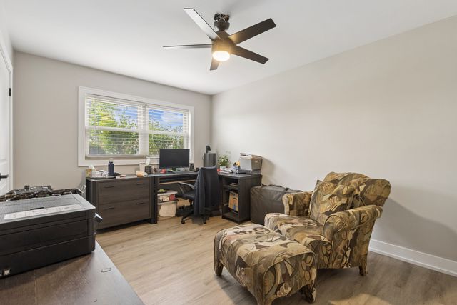 7911 W Rascher Avenue, Chicago, IL 60656