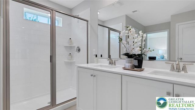 2153 Isabel Lane, Lower Macungie Twp, PA 18103