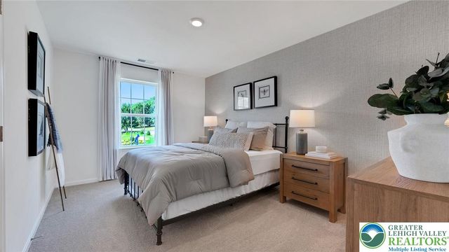 2153 Isabel Lane, Lower Macungie Twp, PA 18103