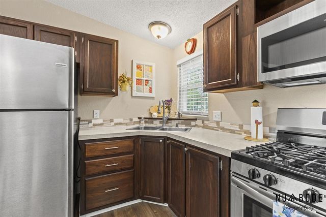 8120 Cheyenne Drive, Howard City, MI 49329