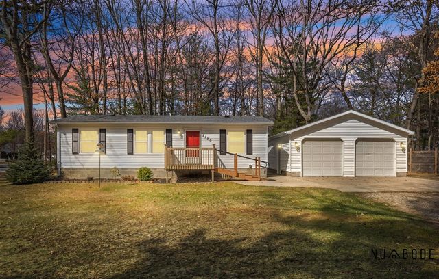 8120 Cheyenne Drive, Howard City, MI 49329