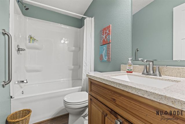 8120 Cheyenne Drive, Howard City, MI 49329