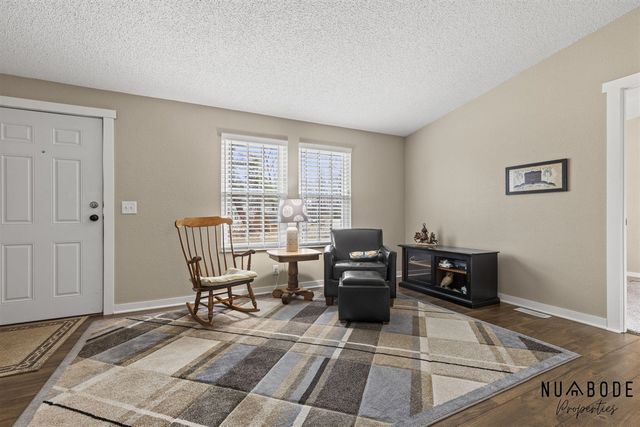 8120 Cheyenne Drive, Howard City, MI 49329