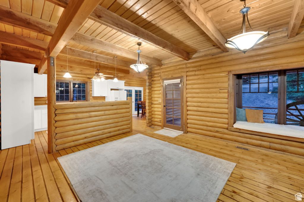 Image 16 of property listing at 11487 E ASPEN RD #428, Heber City, UT 84032