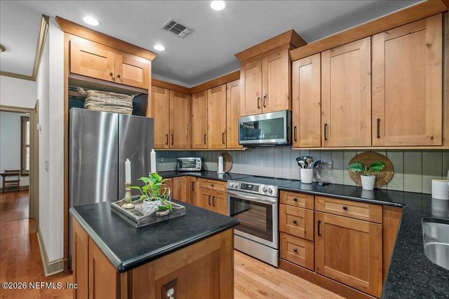 1491 BRIDGETTE Way, Fleming Island, FL 32003
