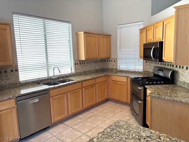 7545 Coral River Drive, Las Vegas, NV 89131