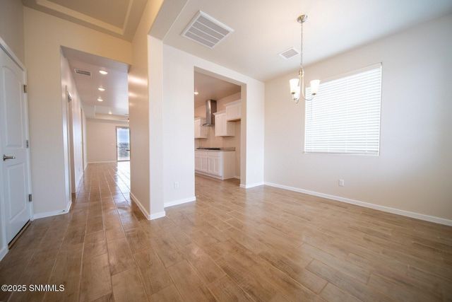 5048 Trumbull Drive, Las Cruces, NM 88012