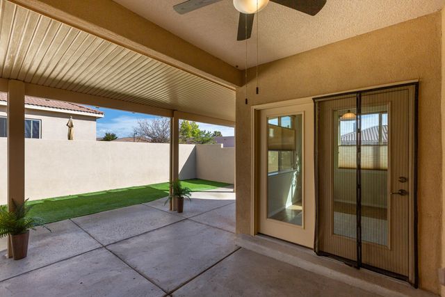 1047 Prairie Zinnia Drive, Bernalillo, NM 87004