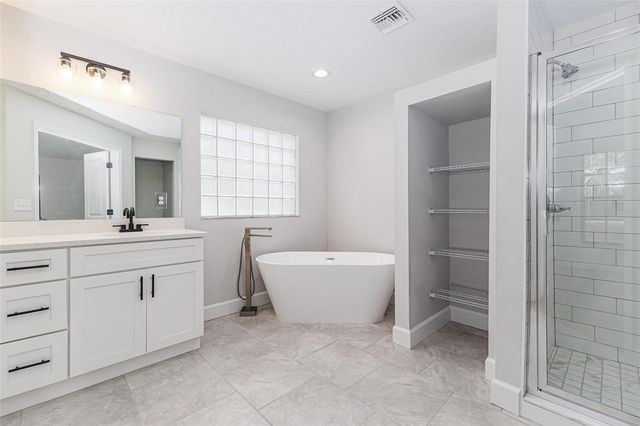 3115 W 10TH STREET, Lakeland, FL 33810