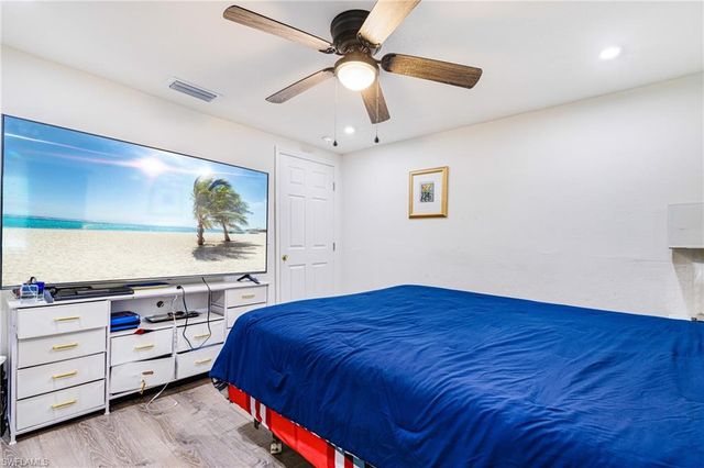 2012 Wright ST, Fort Myers, FL 33916
