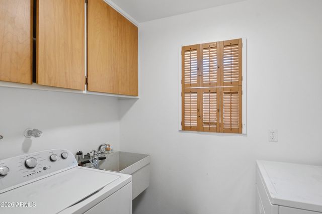817 W ROMO JONES Street, Tempe, AZ 85281