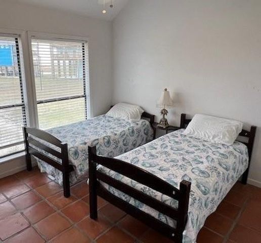 305 Private Road 640 50, Matagorda, TX 77457