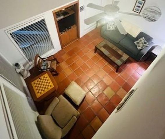 305 Private Road 640 50, Matagorda, TX 77457