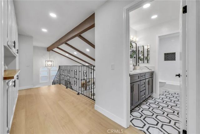 56 Monticello, Irvine, CA 92620