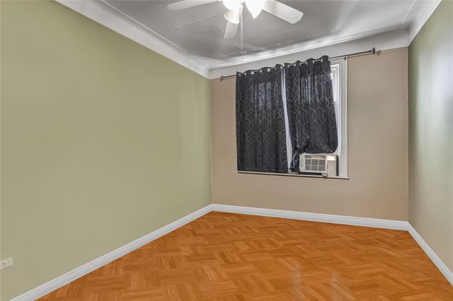 1816 21st Drive, Astoria, NY 11105