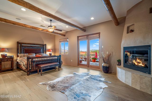 1540 N Saguaro Cliffs Court, Tucson, AZ 85745