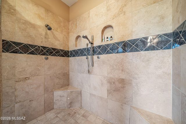 1540 N Saguaro Cliffs Court, Tucson, AZ 85745