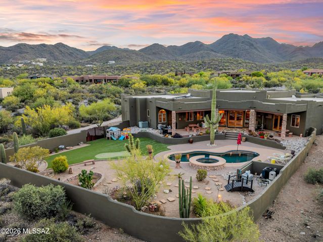 1540 N Saguaro Cliffs Court, Tucson, AZ 85745