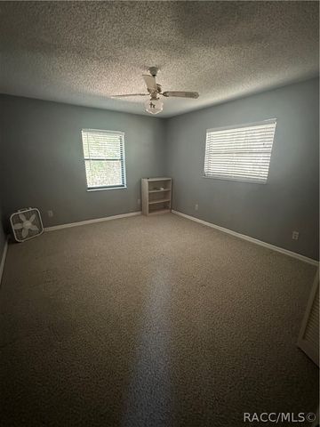 9584 W Plantation Lane, Crystal River, FL 34429