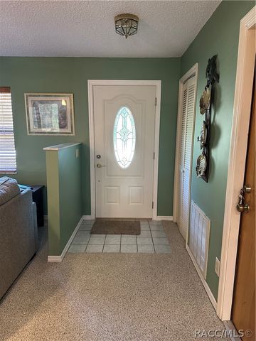 9584 W Plantation Lane, Crystal River, FL 34429