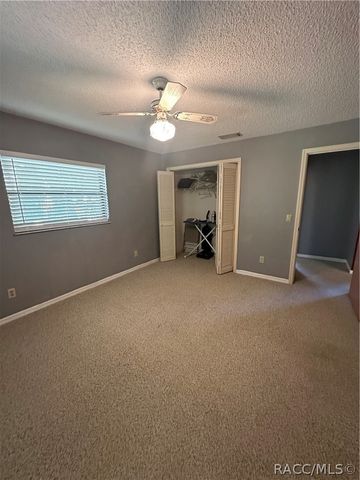 9584 W Plantation Lane, Crystal River, FL 34429