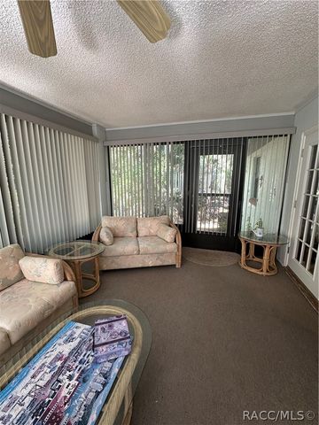 9584 W Plantation Lane, Crystal River, FL 34429
