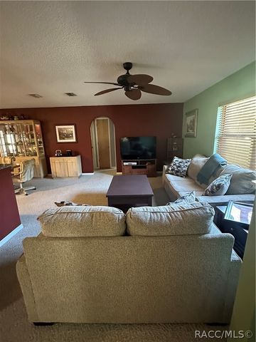 9584 W Plantation Lane, Crystal River, FL 34429