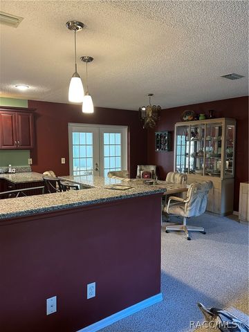 9584 W Plantation Lane, Crystal River, FL 34429