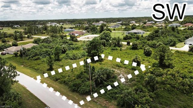 752 Gallo AVE S, Lehigh Acres, FL 33974