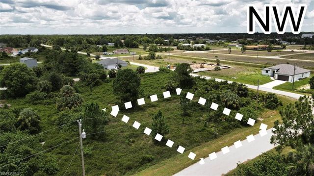 752 Gallo AVE S, Lehigh Acres, FL 33974