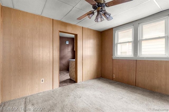 6488 Vaughan Street, Detroit, MI 48228