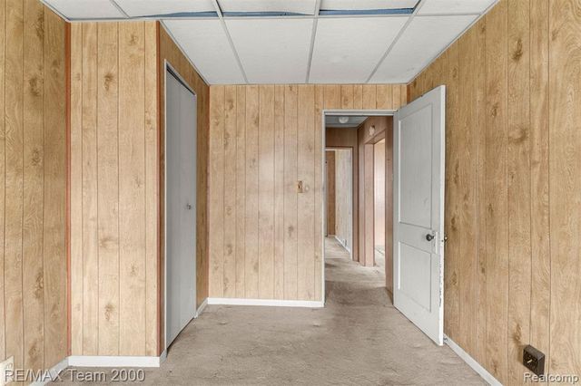 6488 Vaughan Street, Detroit, MI 48228