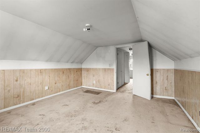 6488 Vaughan Street, Detroit, MI 48228